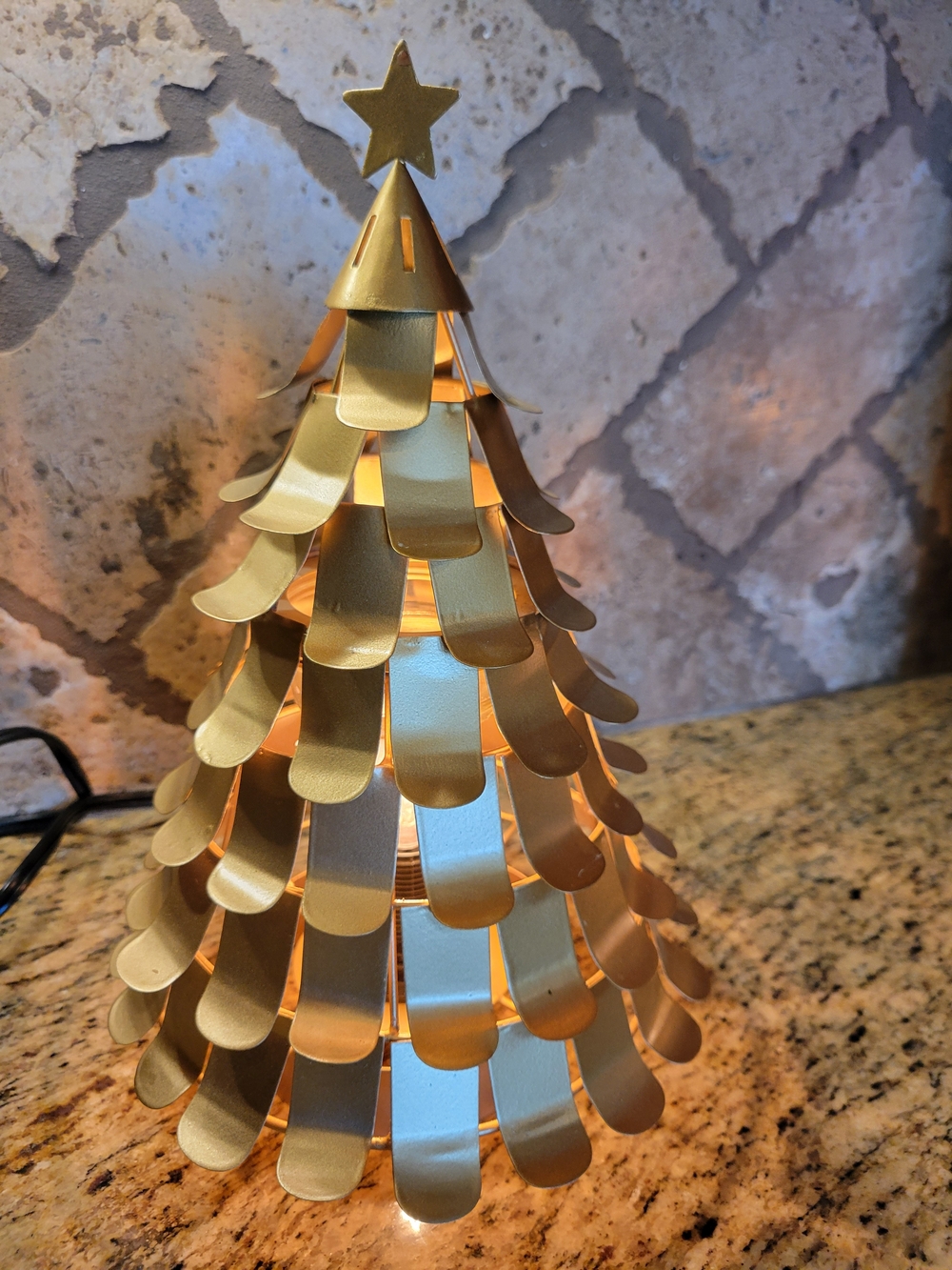 Scentsy Gold Metal Decorative LED Holiday Tree Warmer
